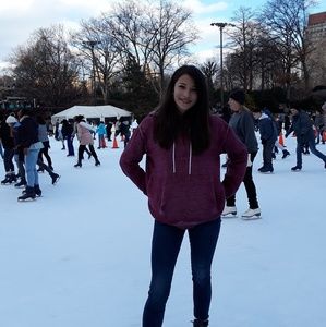 Meet your Posher, Jasmine